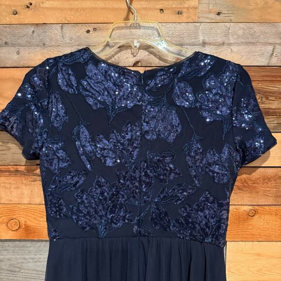 R&M Richards Mesh Sequin Embellished Short Sleeve Maxi Evening Dress Navy Size 6 - Picture 10 of 13